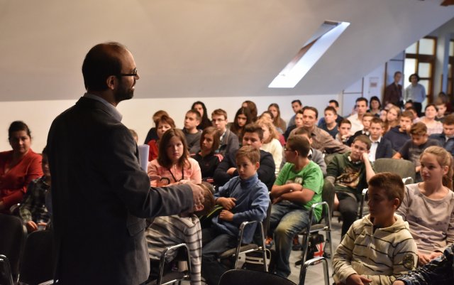 Laboravató 2014.12.18.